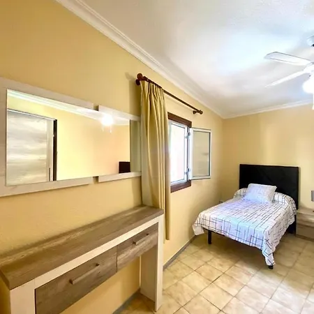 Appartement Playeros 2 Bedrooms In Los Cristianos. Los Cristianos (Tenerife)