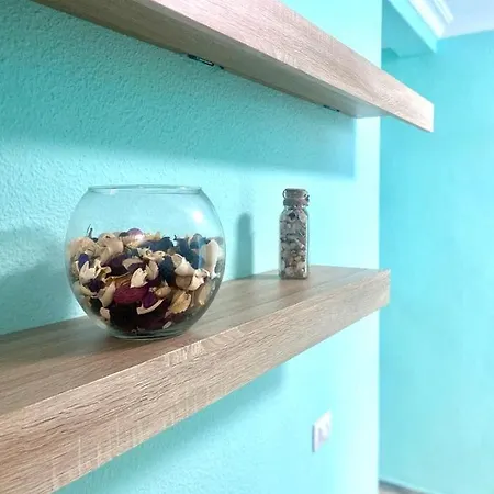 Playeros 2 Bedrooms In Los Cristianos. Appartement *